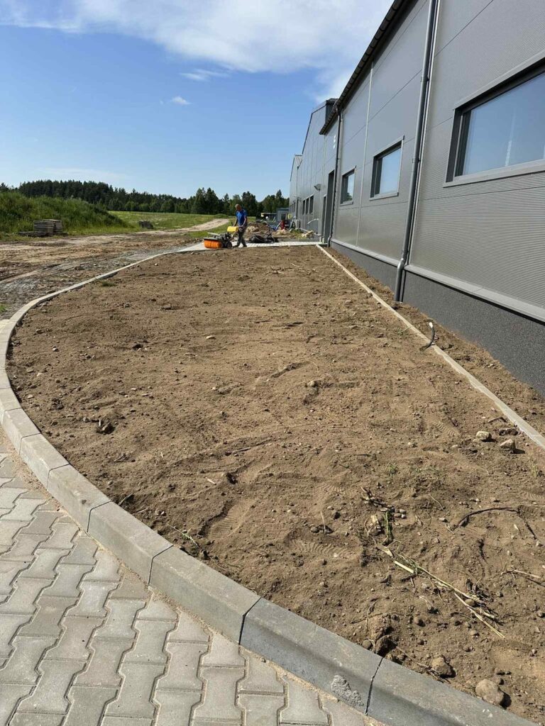 e842b0c3-8563-4eed-bb8e-2838b610a797