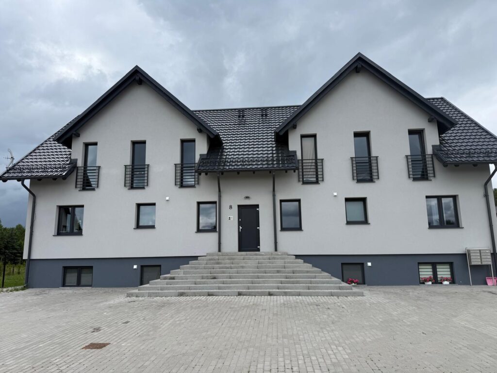 fdaa9e30-1385-44d9-b8bc-1151fac6c063